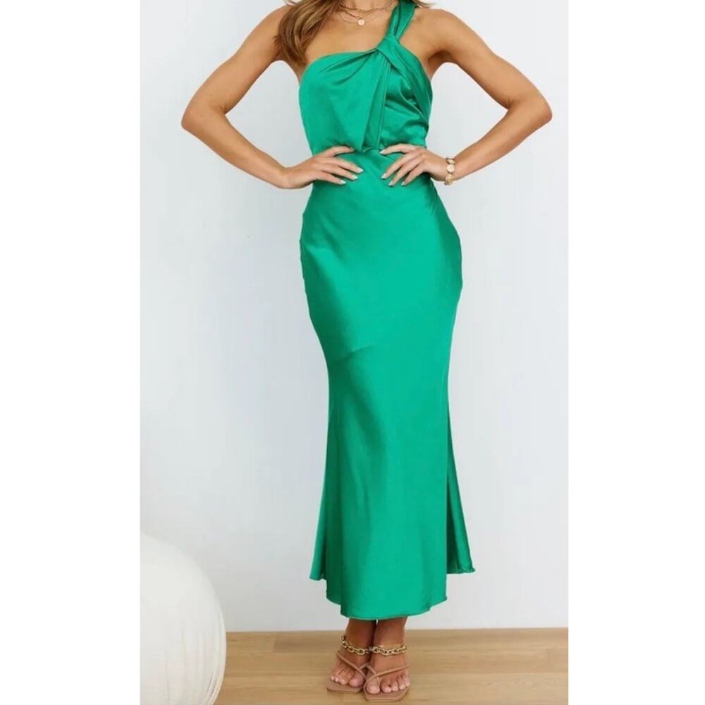 Hello Molly Green Maxi Dress